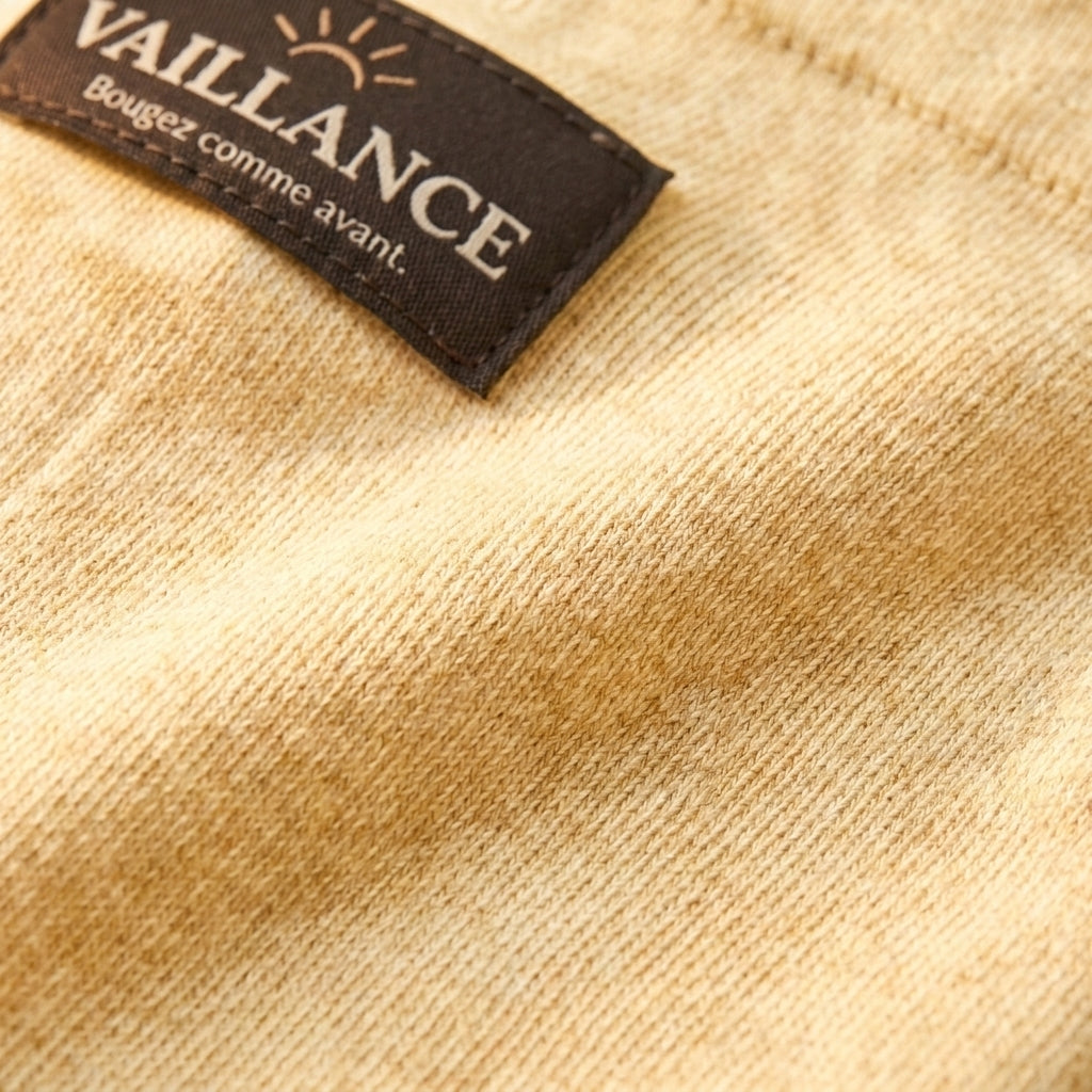 Close-up of the Vaillance Knee Sleeve fabric